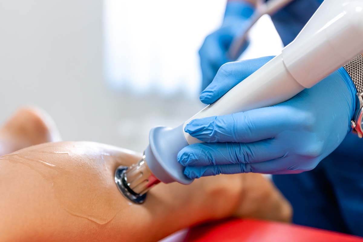 What to Expect When You Begin Shockwave Therapy After a Sports Injury
