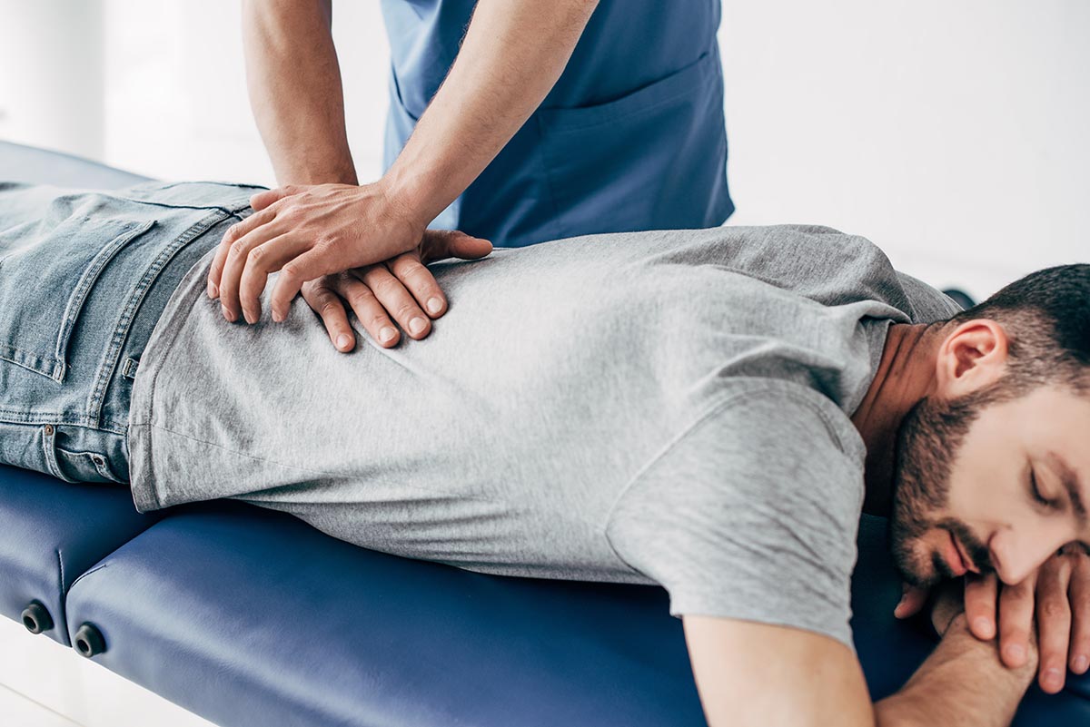 When is it Time to See a Chiropractor About Lower Back Pain